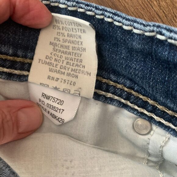 BKE Payton Mid Rise Cropped Medium Wash Flap Pocket Jeans 32x24 - Picture 10 of 14